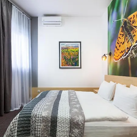 Etude Hotel Lviv